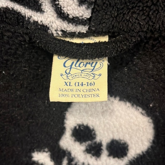 Skulls Robe - Picture 2 of 4